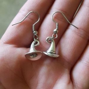 Basic witch Earrings